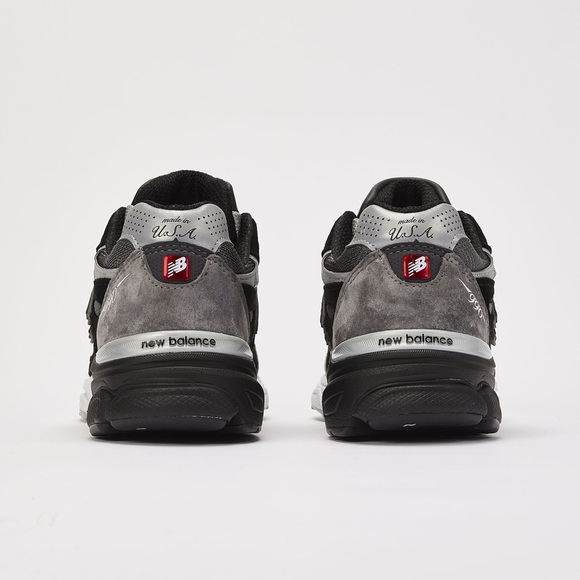 MENS DTLR NEW BALANCE 990 V3 GR3YSCALE M990DL3 Black Grey Mens Size 14 - Picture 9 of 10